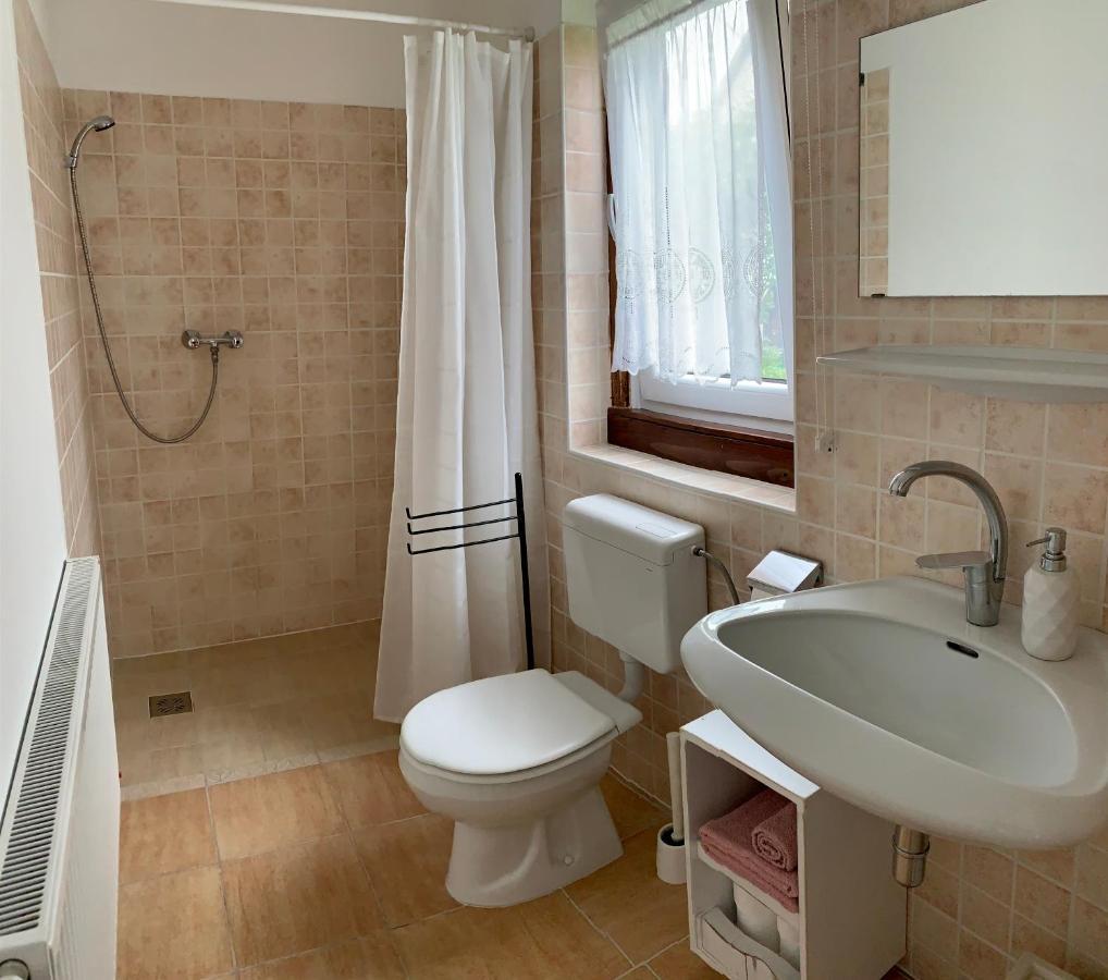 Gyere Be Vendeghaz Apartment Dregelypalank Exterior foto